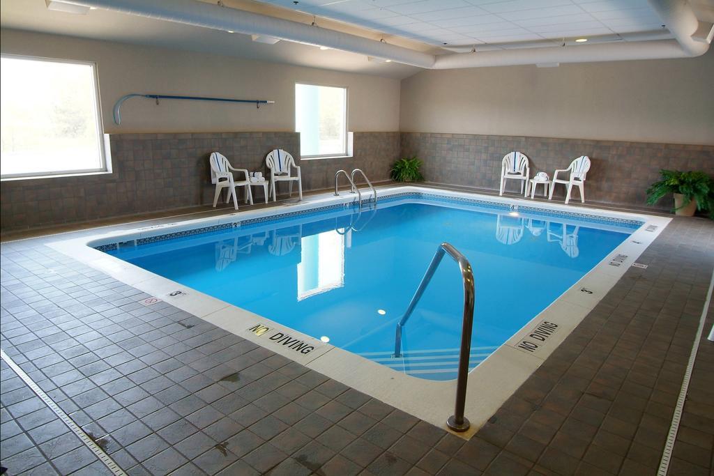 Country Inn & Suites By Radisson, Holland, Mi Екстериор снимка